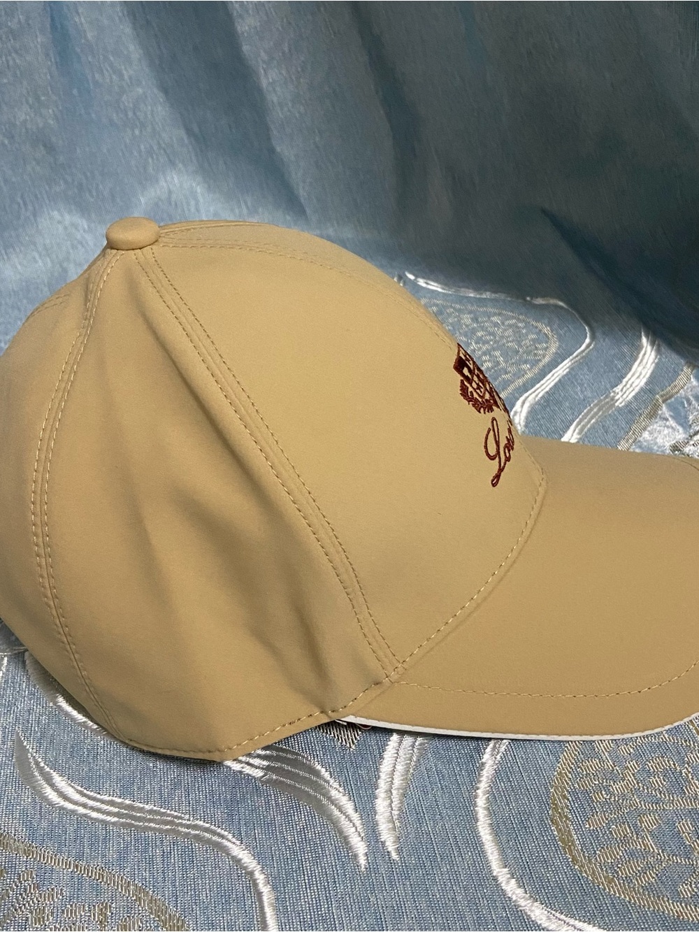 Loro Piana Beige Baseball Cap with Burgundy Logo - Picture 3 of 7